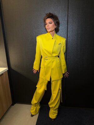 Lisa Rinna Instagram - New York look book, the cunty slay continues!