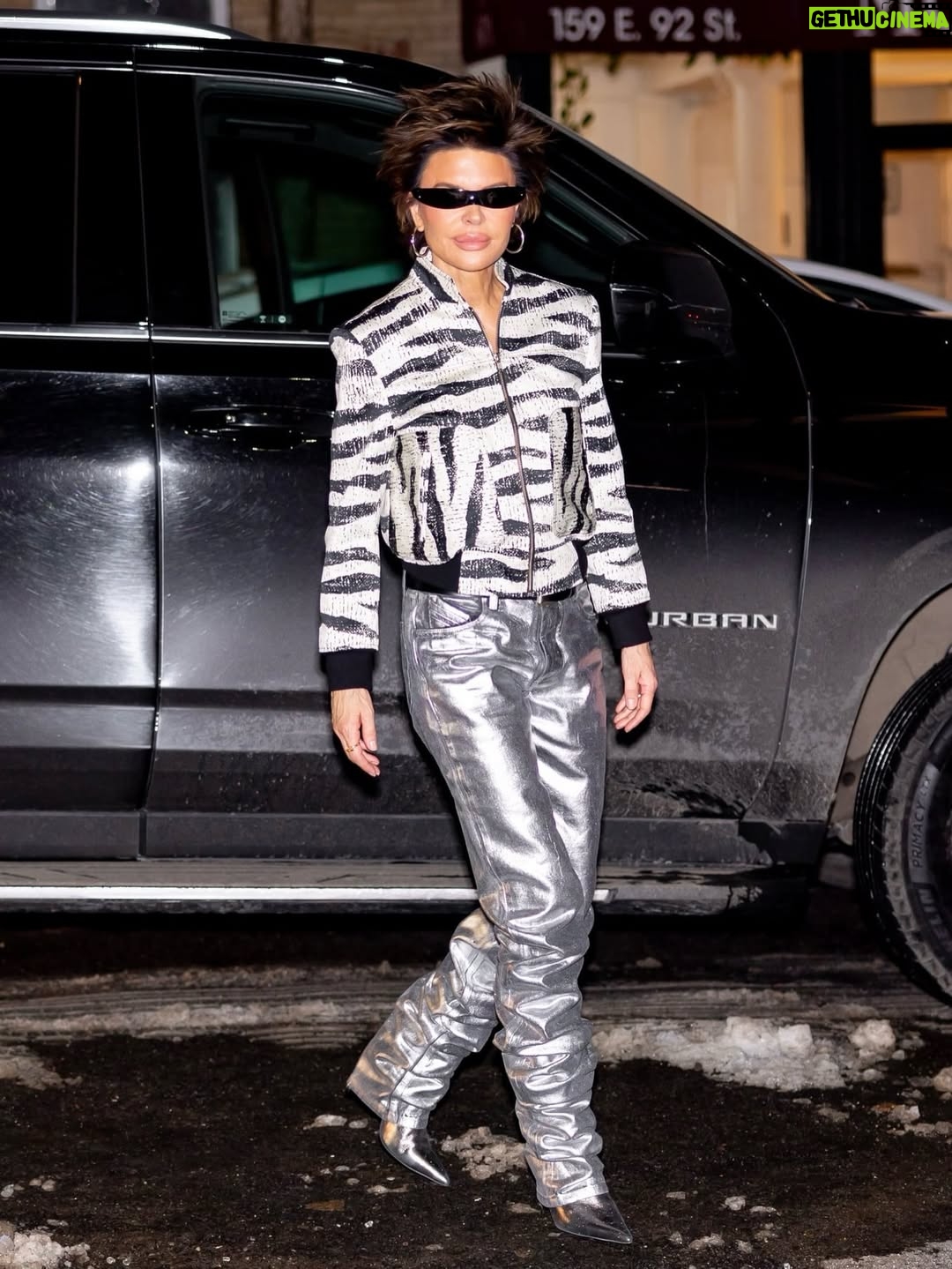 Lisa Rinna - 48.7K Likes - New York look book, the cunty slay continues!
