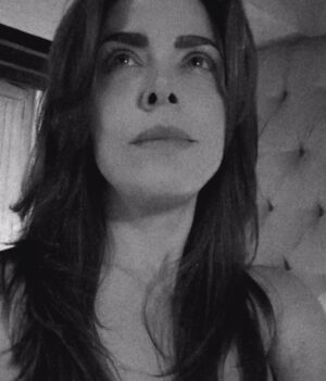Lisset Instagram - ERES SUFICIENTE…. 🖤🤍🖤🤍🖤🤍🖤