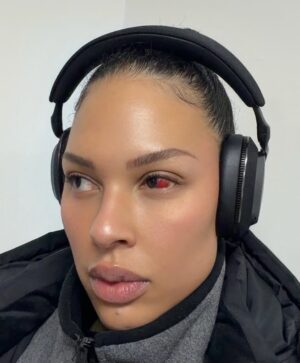 Liz Cambage Instagram - WCBA season 7 🇨🇳❣️🐼✨ 蒙福且备受恩宠