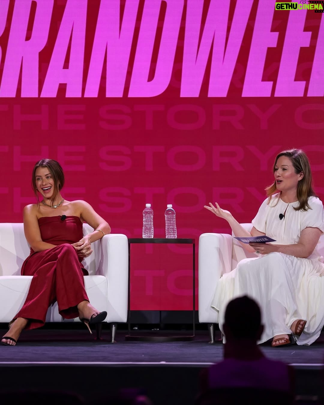 Lo Bosworth - 6.9K Likes - So honored to have accepted the @adweek Brand Genius award this week! I want to thank AdWeek for making @lovewellness feel so seen and for supporting our mission of doing better for women. From chatting with @zoemarianna about how we built Love Wellness to sharing the stage with some of the most incredible founders and marketing professionals around, this week was a dream come true! 💛