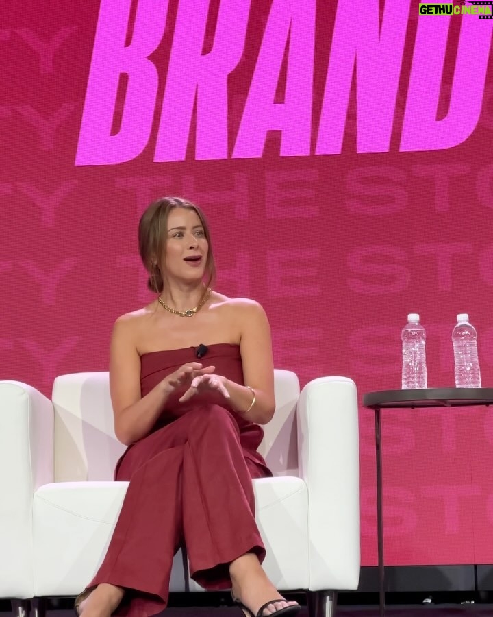 Lo Bosworth - 6.9K Likes - So honored to have accepted the @adweek Brand Genius award this week! I want to thank AdWeek for making @lovewellness feel so seen and for supporting our mission of doing better for women. From chatting with @zoemarianna about how we built Love Wellness to sharing the stage with some of the most incredible founders and marketing professionals around, this week was a dream come true! 💛