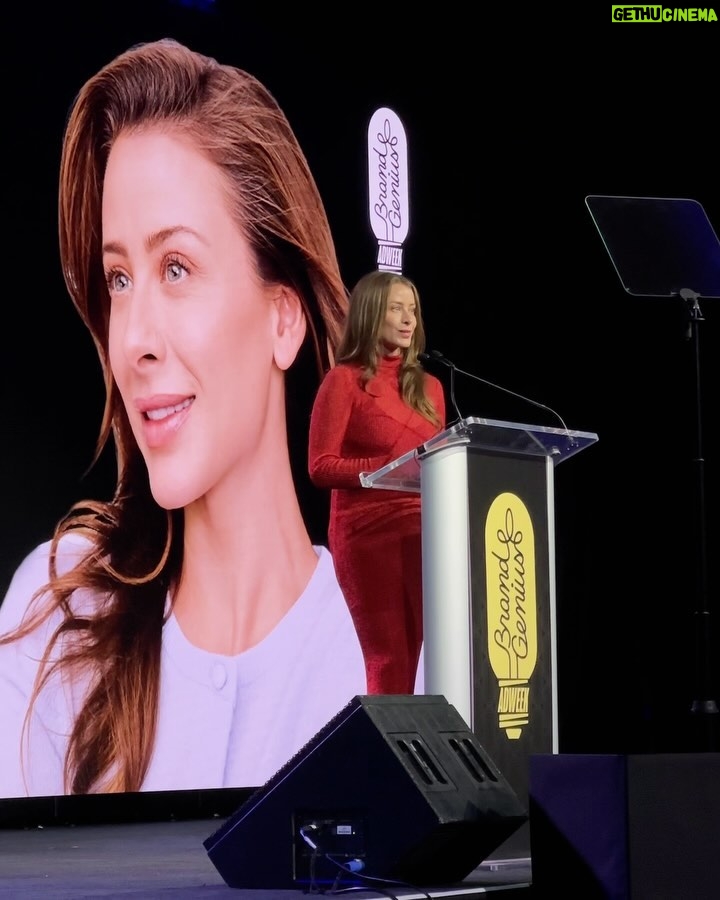 Lo Bosworth - 6.9K Likes - So honored to have accepted the @adweek Brand Genius award this week! I want to thank AdWeek for making @lovewellness feel so seen and for supporting our mission of doing better for women. From chatting with @zoemarianna about how we built Love Wellness to sharing the stage with some of the most incredible founders and marketing professionals around, this week was a dream come true! 💛