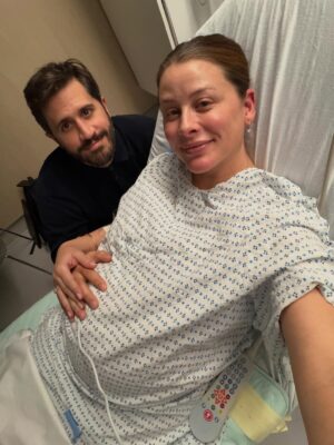 Lo Bosworth Instagram - 🎀 our girl Nelle is here 🎀 

She started the year by surprising us two weeks early, but really, she was right on time. Our teeny one is named for her Oma and already so loved. 

More to come! ✨

Love,
The Natale Family