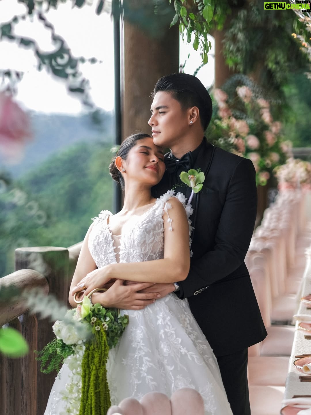 Loisa Andalio - 1.6 Million Likes - Just Married 🥹💜♾️ @iamr2alonte 

Mas lalo naming nararamdaman kung gaano kami ka-blessed. Hindi namin maipaliwanag kung gaano kasaya ang puso namin ngayon at gusto naming iparamdam sa inyo kung gaano namin kayo pinahahalagahan.

Sa pamilya at kaibigan namin, salamat sa lahat. Salamat sa pag-suporta sa bawat desisyon namin at sa pagmamahal ninyo. Ang saya ng puso namin dahil kasama namin kayo sa espesyal na araw na ito.

Sa team na nagbuo ng wedding namin, sa coordinators, stylists, photographers, hair and makeup artists, at lahat ng suppliers, maraming salamat sa pagdala ng pangarap naming araw sa realidad. Hindi lang kayo nagtrabaho kundi minahal nyo rin ang araw namin.

Sa dream wedding gown ko mula sa Rosa Clara, sobrang salamat. Ramdam ko ang puso at talent na ibinigay ninyo. It was more than a gown, it made me feel truly myself and so happy on this special day. Thank you for making me feel like the most beautiful bride, in a gown that was a dream come true and full of meaning. 

@rbchanco, walang sapat na salita para masuklian ang lahat ng ginawa mo para sa amin. Sana maramdaman mo kung gaano ka namin kamahal at gaano namin pinapahalagahan ang lahat ng sakripisyo mo, sa lahat ng advice at gabay mo sa amin. Sobrang grateful kami na kasama ka sa journey na ‘to.. hanggang sa mga susunod pa. 

At higit sa lahat, salamat kay Lord. Sa guidance, sa strength, sa timing, at sa lahat ng taong ginamit niya para maging posible ang espesyal na araw na ito. Ibinibigay namin sakanya ang noon, ngayon, at ang future namin bilang mag-asawa. Salamat sa biyayang hindi nauubos at sa perfect timing niya. Grateful forever. To God be the Glory, always. ❤️

Photography: @teampatdy @caliberking @nelwinuyphoto @patdy11
Videography: @bobnicolas
Planning & Coordination: @eventsbymissp
Styling: @michaelruizeventstyling
Cake: @honeyglazecakes

Bride/Groom’s Makeup & Overall Planning Oversight: @rbchanco
Bride’s Gown: @rosaclaraph @obeeham
Groom’s Suit: @paulolazaro.studio
Bride’s Hair: @angeljamelarin_hair

Technicals & Production: @wabs.lns
Photoman: @angguloprints
Bride’s Robe: @tunica.ph
Phone Privacy: @lima_privacy
Musician: @manilaphilharmonic
