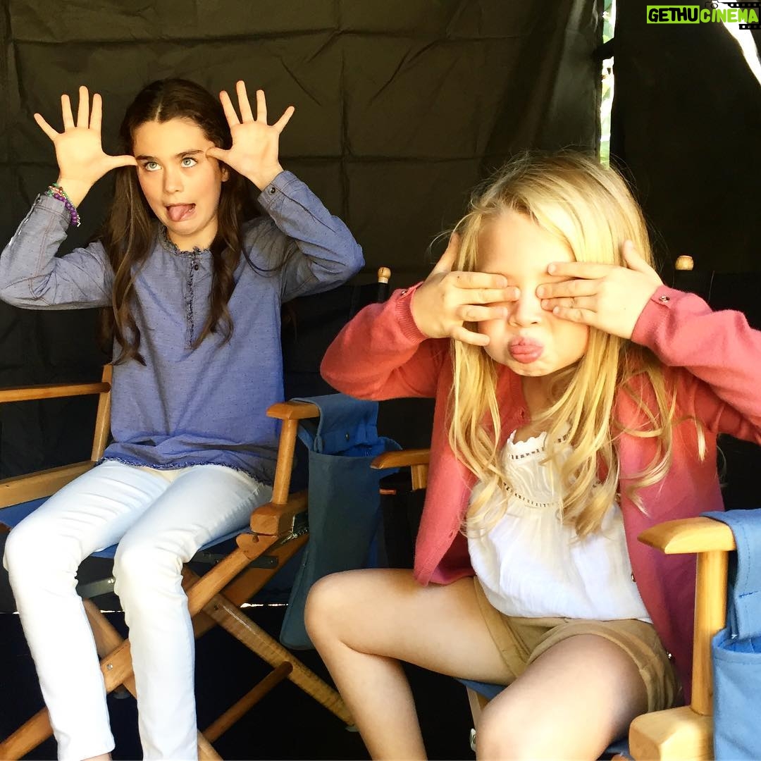 Lola Flanery - 2.5K Likes - 😜🙈🙊🤗👭🎬🎥 Silly times with Eden who plays my little sister in HOME AGAIN🌴 #homeagainmovie #filming #setlife #actorslife #ilovemyjob