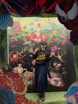Lorene Ren Instagram - 把所有熱愛、吶喊與眼淚，
都留在這一夜🥳

躲在人群裡，有音樂的陪伴，
也為努力走到今天的自己喝采💪🏻

謝謝今年的自己，
不論路走得順遂或顛簸，
都終於迎來了 2025 的最後一天。

期待嶄新的 2026 年，
繼續真實地活著，
一步一步，走在屬於自己的故事裡✨

祝大家新年快樂唷🎉