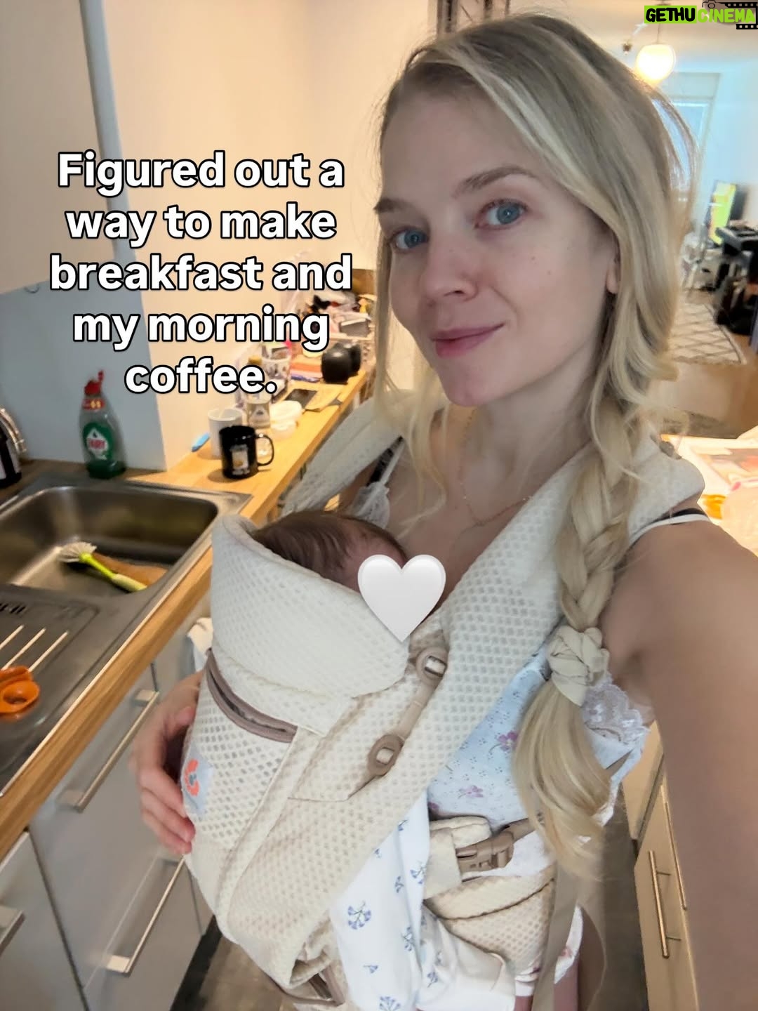 Lotta Hintsa - 1.5K Likes - In no particular order because I don’t have brain power to rearrange them right now. But February had a bunch of amazing moments. Chaos, new routines and lots of love and kisses.🧀 Like my husband says: “if they only knew that this big, badass mountaineer is just all wussypants”. Well now you know.

15. pic by @valokuvaajamatilda 🤍

Ad/some of the baby products gifted by @wauvakauppa / @ruokaboksi gifted / face care products gifted