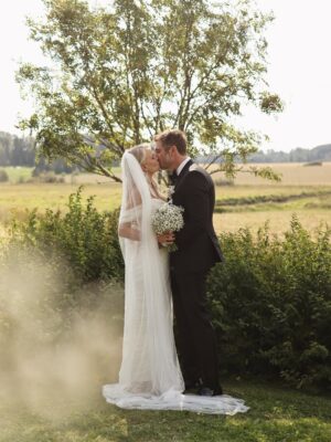 Lotta Hintsa Instagram - Model, mountaineer and former Miss Finland @lottahintsa and @sebastianrejman have unveiled their intimate wedding celebrations - and the first news of their pregnancy. In an exclusive with Vogue Scandinavia, the couple open up about their whirlwind preparations and the most special wedding guest of all - their baby on the way. Tap the link in @voguescandinavia’s bio for the full story. 

Words by @eleanor_kittle 
Photography by @allianttila