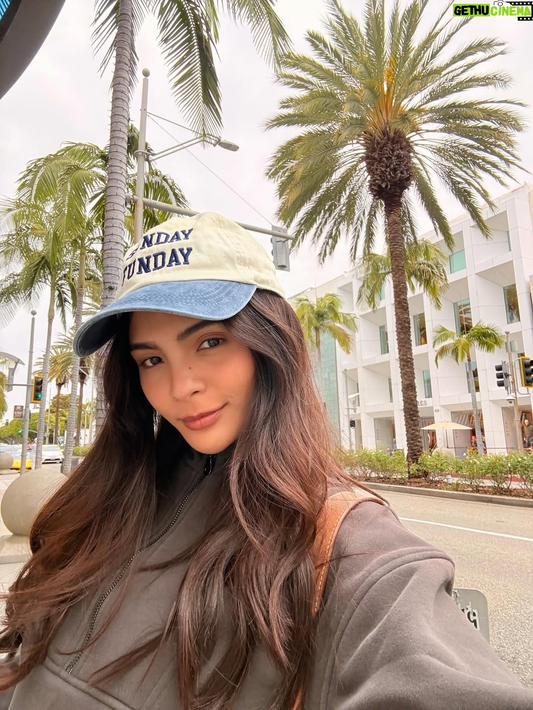Lovi Poe - 39.7K Likes - February in no particular order 💌