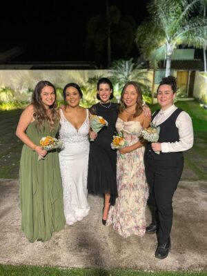 Lua Blanco Instagram - seis meses fora do Instagram e eu aprendi uma coisa muito importante: eu não morro sem rede social. pelo contrário. foi muita vida que rolou aqui em off nesse tempo. não fotografei muito, mas ficaram aqui alguns registros que me enchem de alegria. God is good. All the time. 🤍