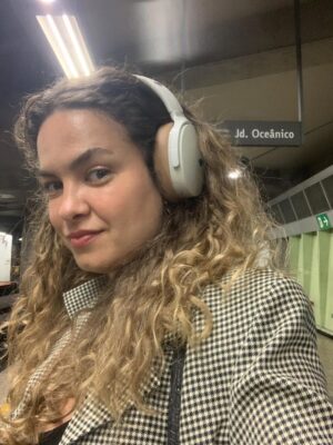 Lua Blanco Instagram - seis meses fora do Instagram e eu aprendi uma coisa muito importante: eu não morro sem rede social. pelo contrário. foi muita vida que rolou aqui em off nesse tempo. não fotografei muito, mas ficaram aqui alguns registros que me enchem de alegria. God is good. All the time. 🤍