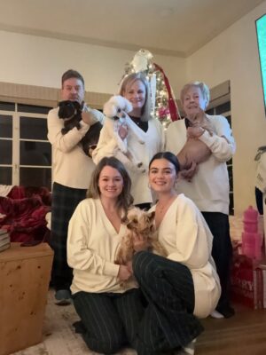 Lucy Hale Instagram - merry merry. Happy holidays everyone ! 🕯️♥️