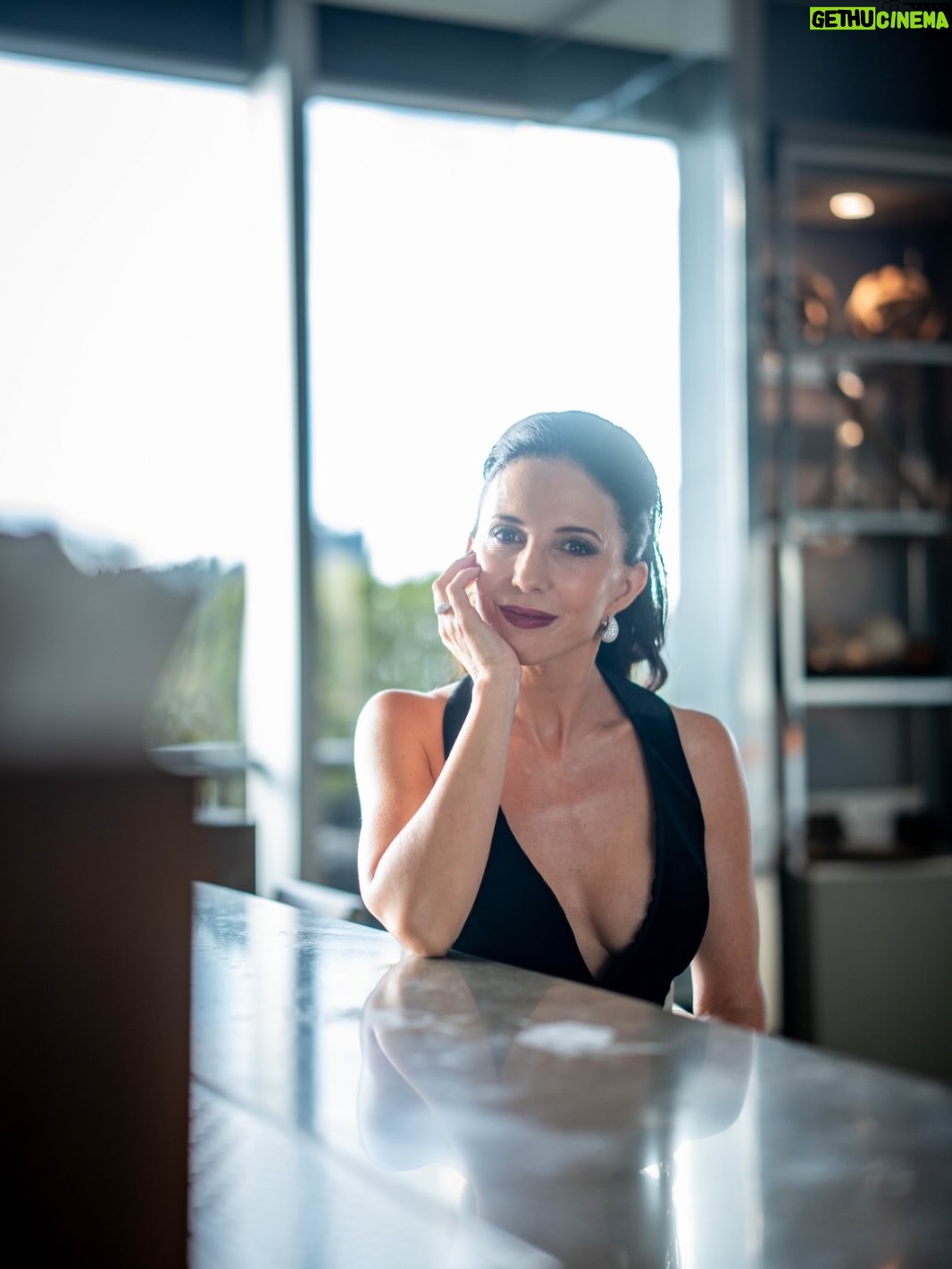 Luz Valdivieso - 12.1K Likes - Premios Caleuche 

👗 @gioyber
💄 @camilamakeup
💆🏻‍♀️ @carmenrosa_salon
📸 @cristian_toloza_fotografia
💎 @swarovski
📍 @acstgocencocostanera
❤️ @nicodelafoto
👭🏻 @camirosem
