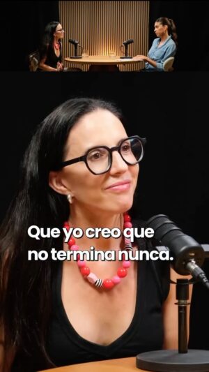 Luz Valdivieso Instagram - El duelo por la muerte de la madre. @luzvaldiviesoactriz

Reviven su capítulo en Más Que Titulares en todas las plataformas de streaming y YouTube en los links de mi bio.