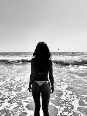 Luz Valdivieso Instagram - De mis días en México 😊
Gozando una playa desierta.. 

📸 @nicodelafoto ❤️