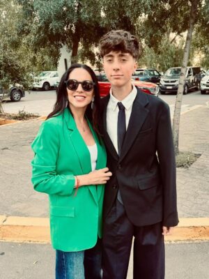 Luz Valdivieso Instagram - Graduación de 8vo✅ 😄
Estoy tan orgullosa de ti mi niño grande. No voy a enumerar todas tus cualidades porque te va a dar vergüenza.. te las digo todos los días en persona.. 
pero no puedo dejar de presumirte en esta red social! 
Porque estoy infinitamente orgullosa de ti! Y te ❤️TODO! 
#marcialdelostruenos