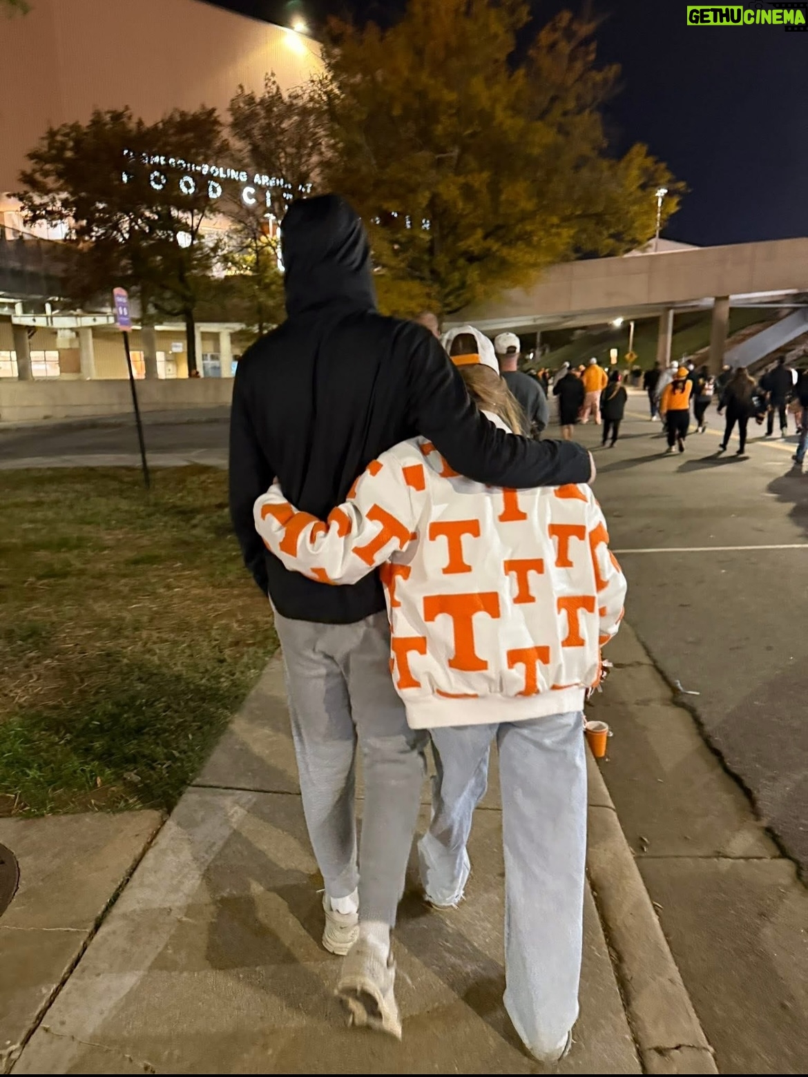 Maci Bookout - 33.1K Likes - Our #Vols didn’t win, but we’re always #VFL and we had an absolute blast at Neyland cheering for our team! @vol_football 🧡💯

@sartinmarshall thanks for hosting us, core memories locked in! 🥹🧡

Also want to shout out the @ou_football fans, they were a classy bunch and I hope the #neylandstadium experience treated you well! 🫶🏻