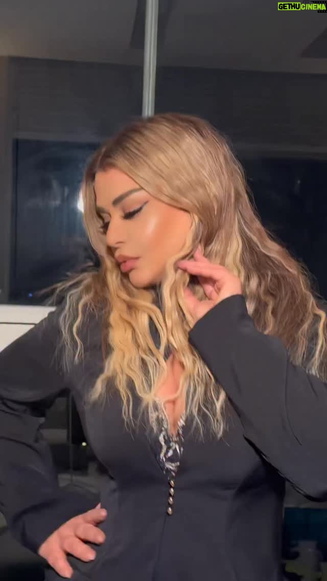 Madeleine Matar - 1.8K Likes - عايزة حب رايق ما يرحش بدقايق والغرام كتير …😉❤️

#madeleine_matar #مادلين_مطر #ببساطة #ترند