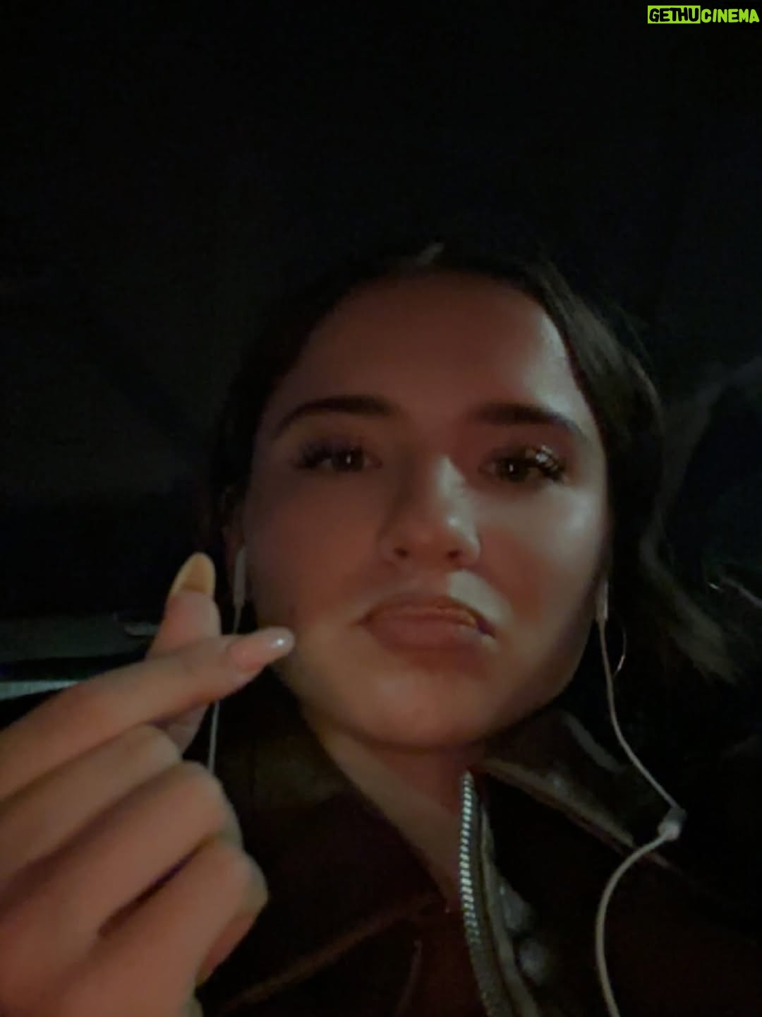 Madeleine McGraw - 102.9K Likes - ⋆⭒˚.⋆smile📷⋆⭒˚.⋆
