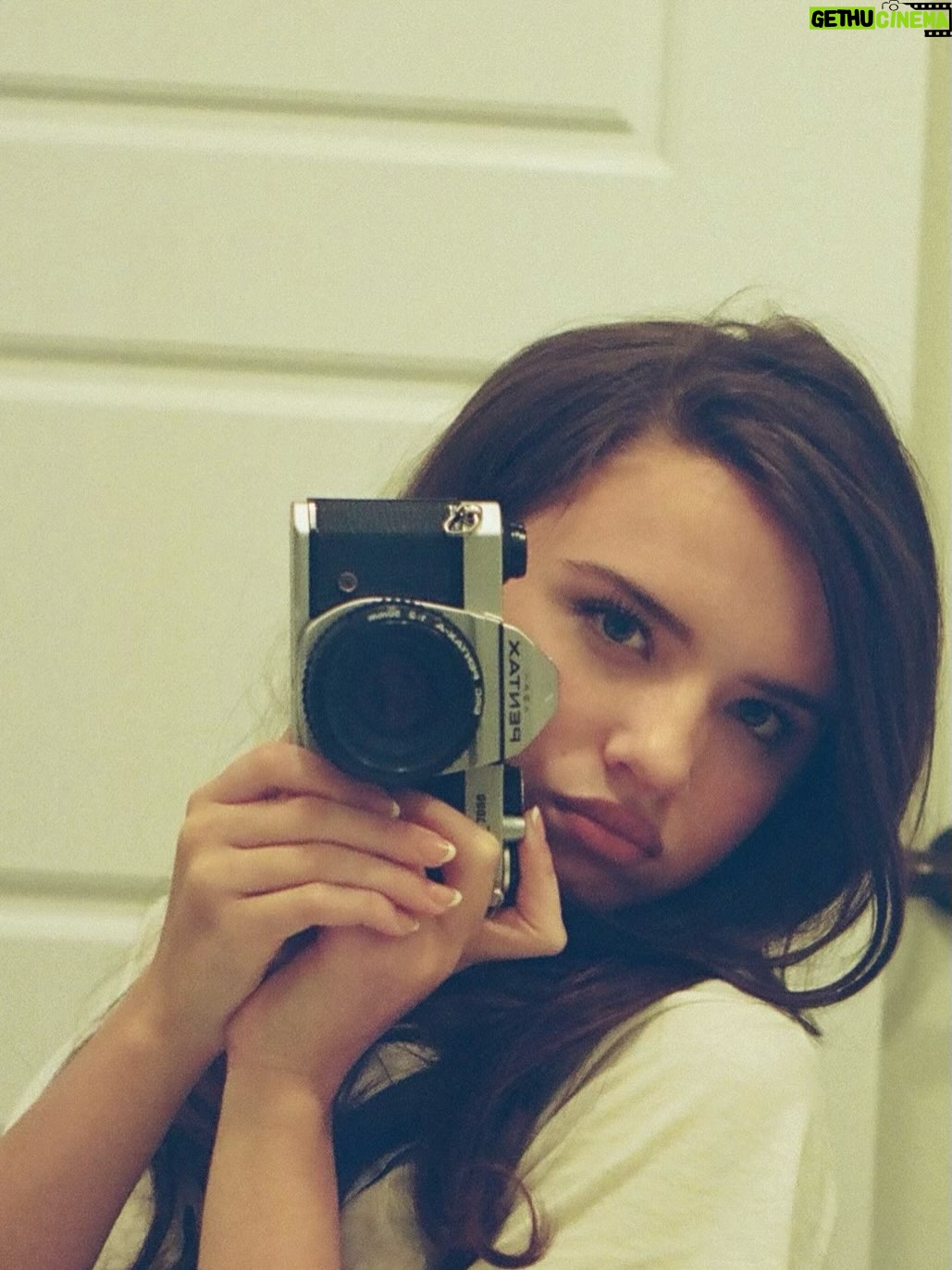 Madeleine McGraw - 102.9K Likes - ⋆⭒˚.⋆smile📷⋆⭒˚.⋆