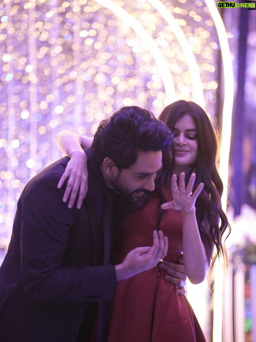 Madhumita Sarcar - 145K Likes - Mine🙈❤️🧿
.

#DCgoneMAD