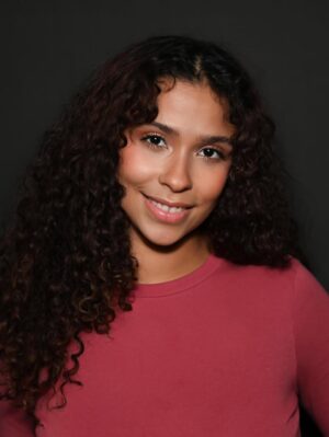 Madison Reyes Instagram - I needed this little headshot photo shoot to remind me of what a baddie I am 😛🤭 

Photos : @delicatedepictions_bychristina