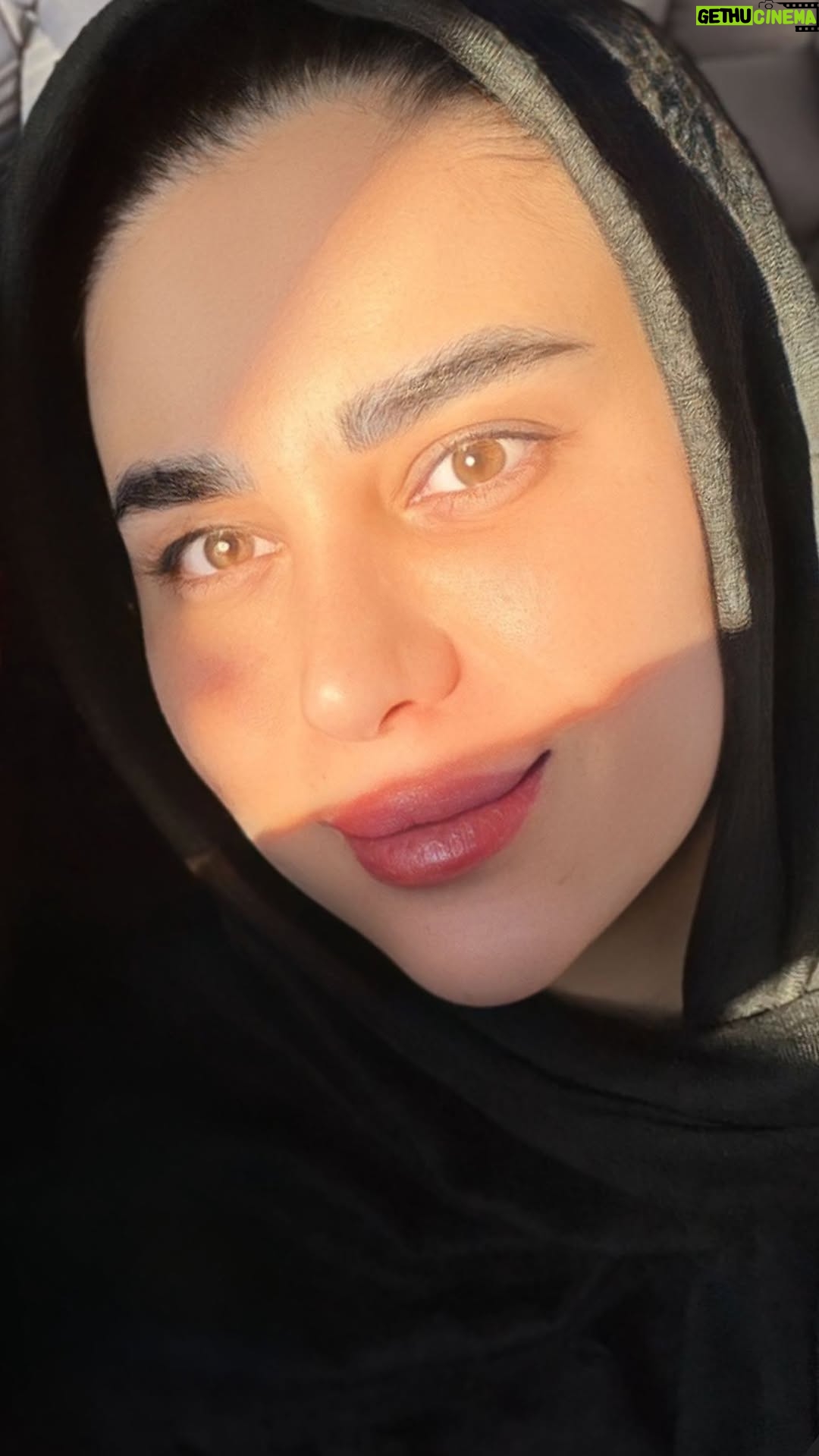 Mahshid Khosravi - 44.4K Likes - ⁨	⁨	حاجت داری بگو‌(( یا حسین ))
دفعه دیگه دوست داری تو هم با کاروان خیریه بیای؟ 🥹
خداروشکر که اجازه نوکری دارم ... 🧡
#کاروان⁩⁩