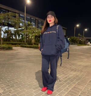 Mai Ezz ElDein Instagram - 🥰
#winter #2025
