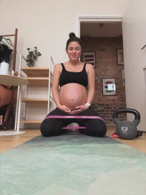 Malia White Instagram - Thank you for all the well wishes! I kept my pregnancy under wraps mainly because of all the fear-mongering advice aimed at pregnant women from all sorts of self-proclaimed ‘experts’. 

Every pregnancy is unique and like its own special brand of chaos, so to all the women before me, well done, and to those after, you're doing amazing! I hope me sharing this can help a new mom that is terrified to do anything but breathe while pregnant! 💕🤰 #pregnancy #FTM expectingmom