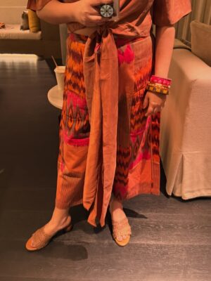 Mallika Dua Instagram - 🌸🐊🖼️🫀👗🎨🧿