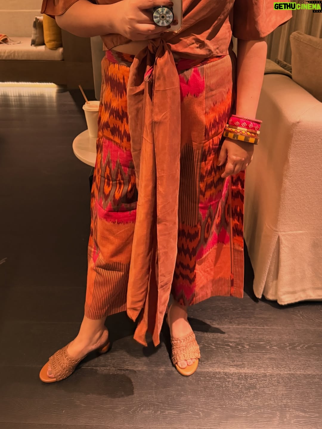 Mallika Dua - 7.4K Likes - 🌸🐊🖼️🫀👗🎨🧿