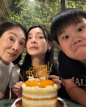 Manasaporn Chanchalerm Instagram - 🎂Birthday to me kaaa วันนี้สุดคุ้มมาก ต้อนรับวัย31ได้คุ้มค่าทุกนาที ไอเลิ้บตัวเอง ไอเลิ้บทุกคนข้างกาย ขอบคุณทุกคนค่าาา นอนกันเถอะ