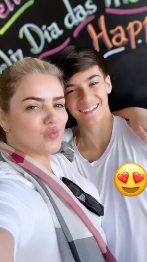Mari Alexandre Instagram - #meufilho #minhavidatodinha #deusébomotempotodo