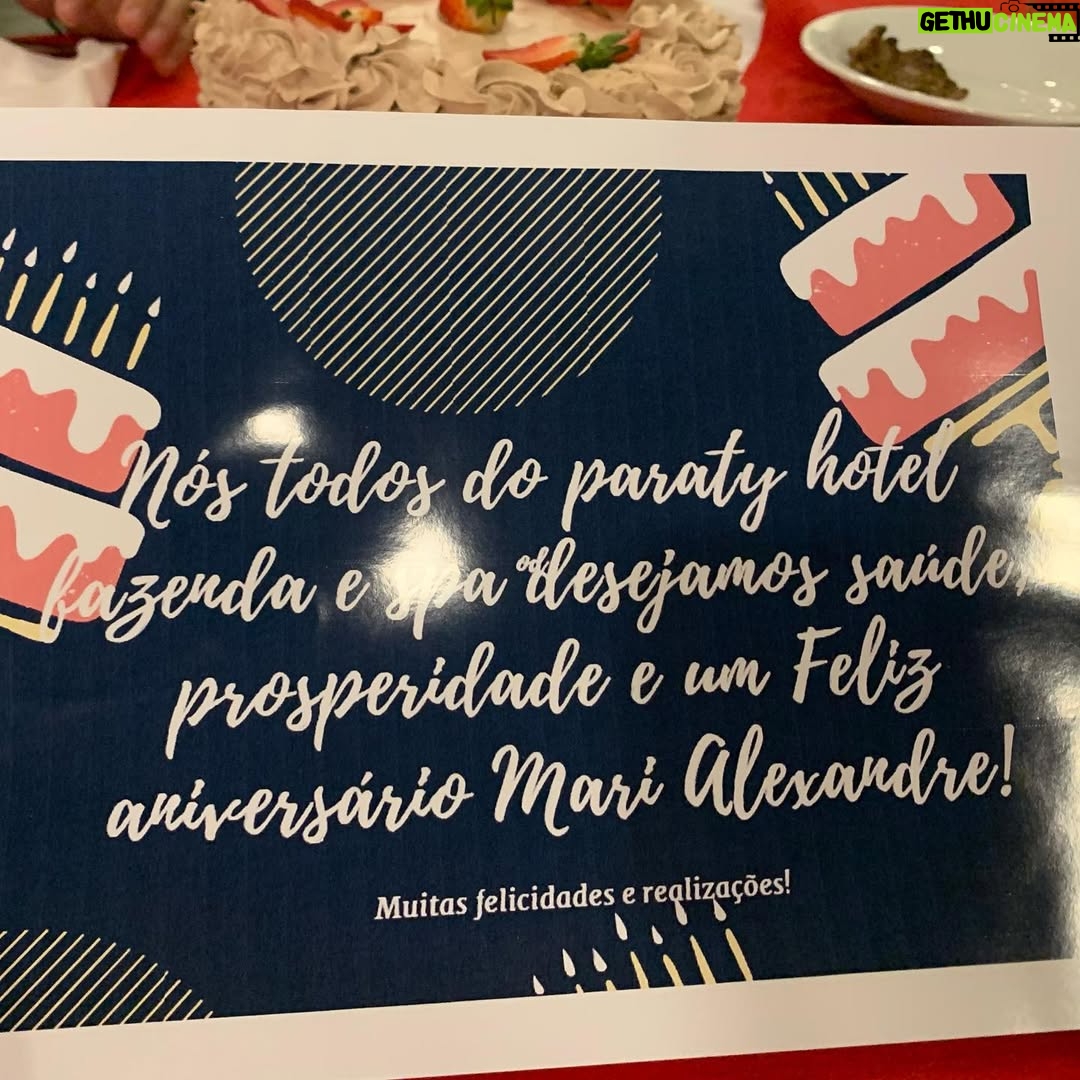 Mari Alexandre - 2.8K Likes - Fds nesse lugar gostoso d       !!! 

Só gratidão @paratyhotelfazendaespa @roneiaforteoficial 

Lugar incrível pra passar uns dias em família !!! 

Muitas atrações especiais  para as crianças !!! 

Equipe de funcionários super educados e atenciosos !!! 

#mybday 
#pisciana 
#paratyhotelfazendaespa 
#zaionemari 

🙌🙏💚💛