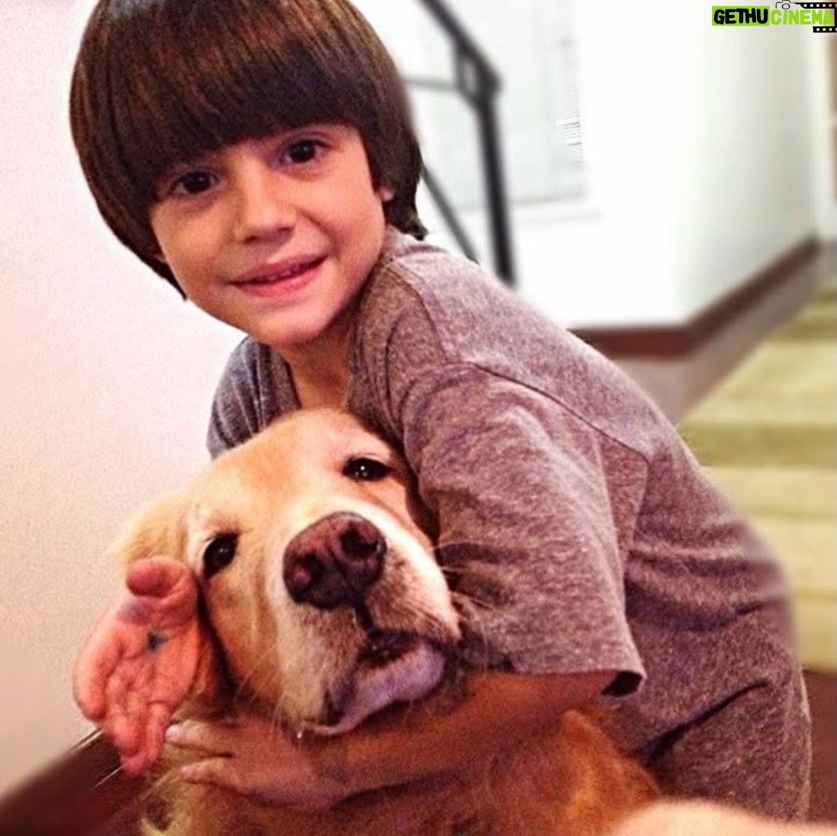 Mari Alexandre - 48K Likes - “Meu coração anda fora do peito há 17 anos. Feliz vida,meu filho.!”

Você é luz!
Você é o amor da minha vida!
Você é o meu maior presente!
Você é coragem,personalidade e caráter.
Você é minha é minha maior conquista!
Feliz aniversário amor da minha vida!!!
Deus abençõe e proteja seus passos por onde passar.
“Te amo infinito e além.!”
@zaionalexandreoficial