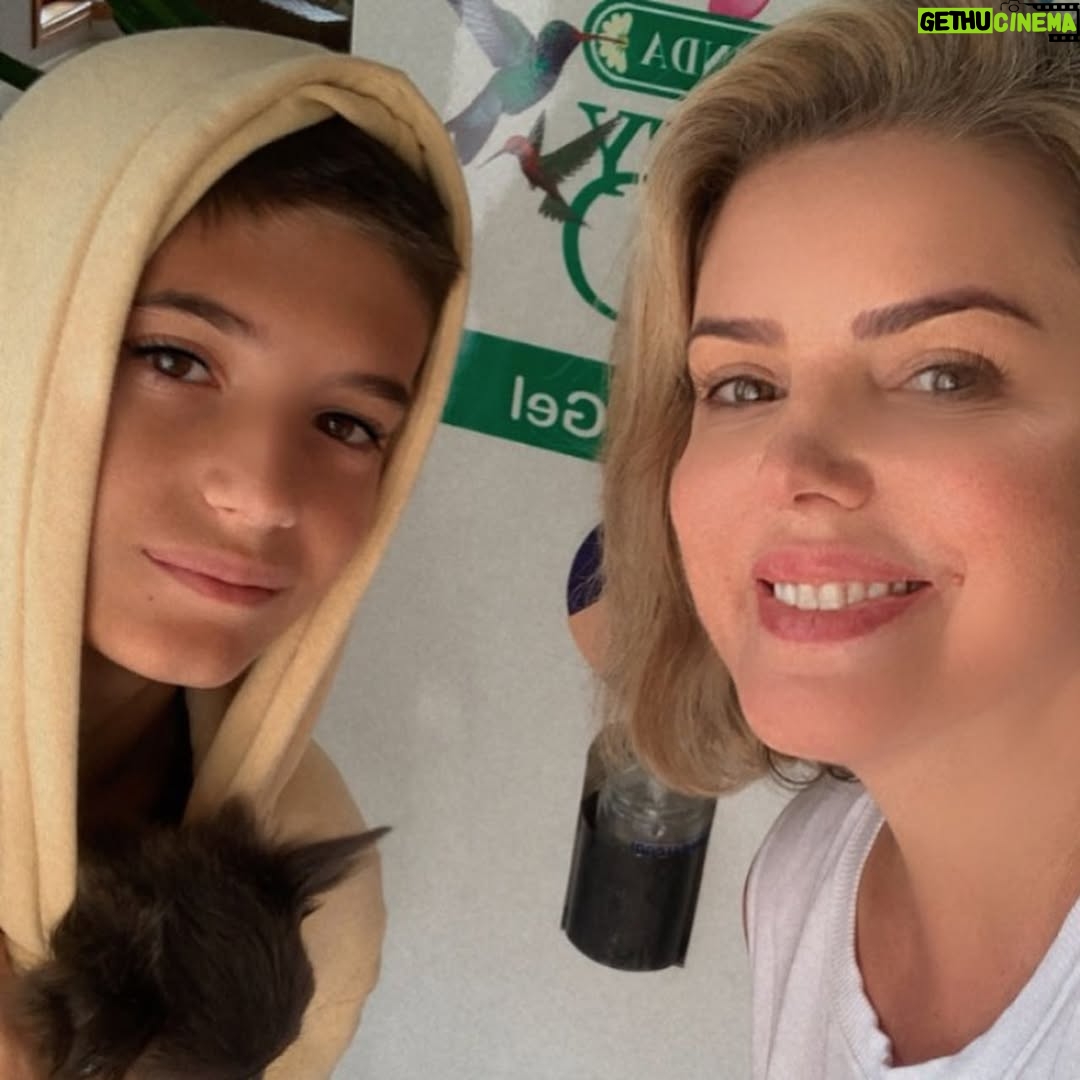 Mari Alexandre - 2.8K Likes - Fds nesse lugar gostoso d       !!! 

Só gratidão @paratyhotelfazendaespa @roneiaforteoficial 

Lugar incrível pra passar uns dias em família !!! 

Muitas atrações especiais  para as crianças !!! 

Equipe de funcionários super educados e atenciosos !!! 

#mybday 
#pisciana 
#paratyhotelfazendaespa 
#zaionemari 

🙌🙏💚💛