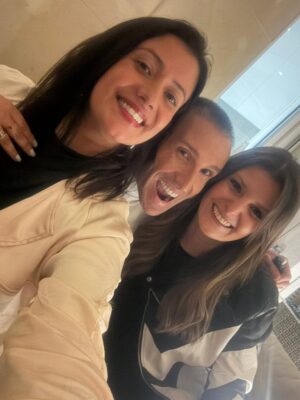 Maria Botelho Moniz Instagram - Todos um bocadinho meus. Para sempre! ♥️
Vejam no último vídeo o presente lindo que o Filipe me deu que me deixou de queixo caído e lágrimas nos olhos 🥺