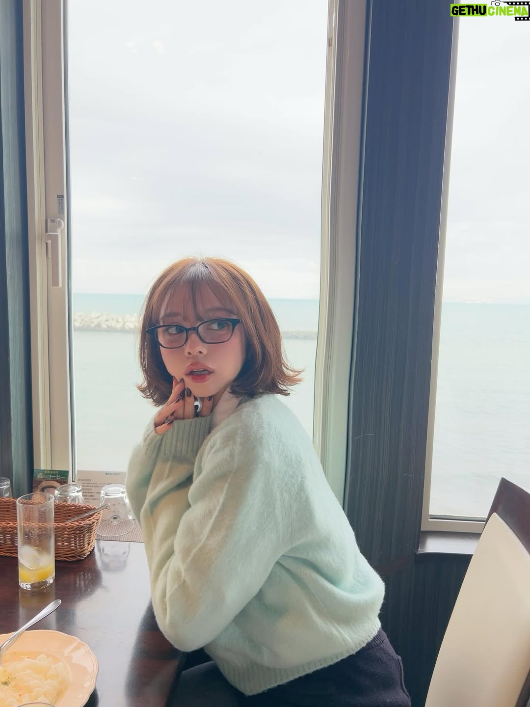 Maria Kurotaki - 2.7K Likes - 冬のいろいろ🪾
北海道が大好きです。小樽も大好きです。
改めて、ここに生まれて良かったなと思える場所です☃️

あ〜スキーがしたい　スノボがしたい