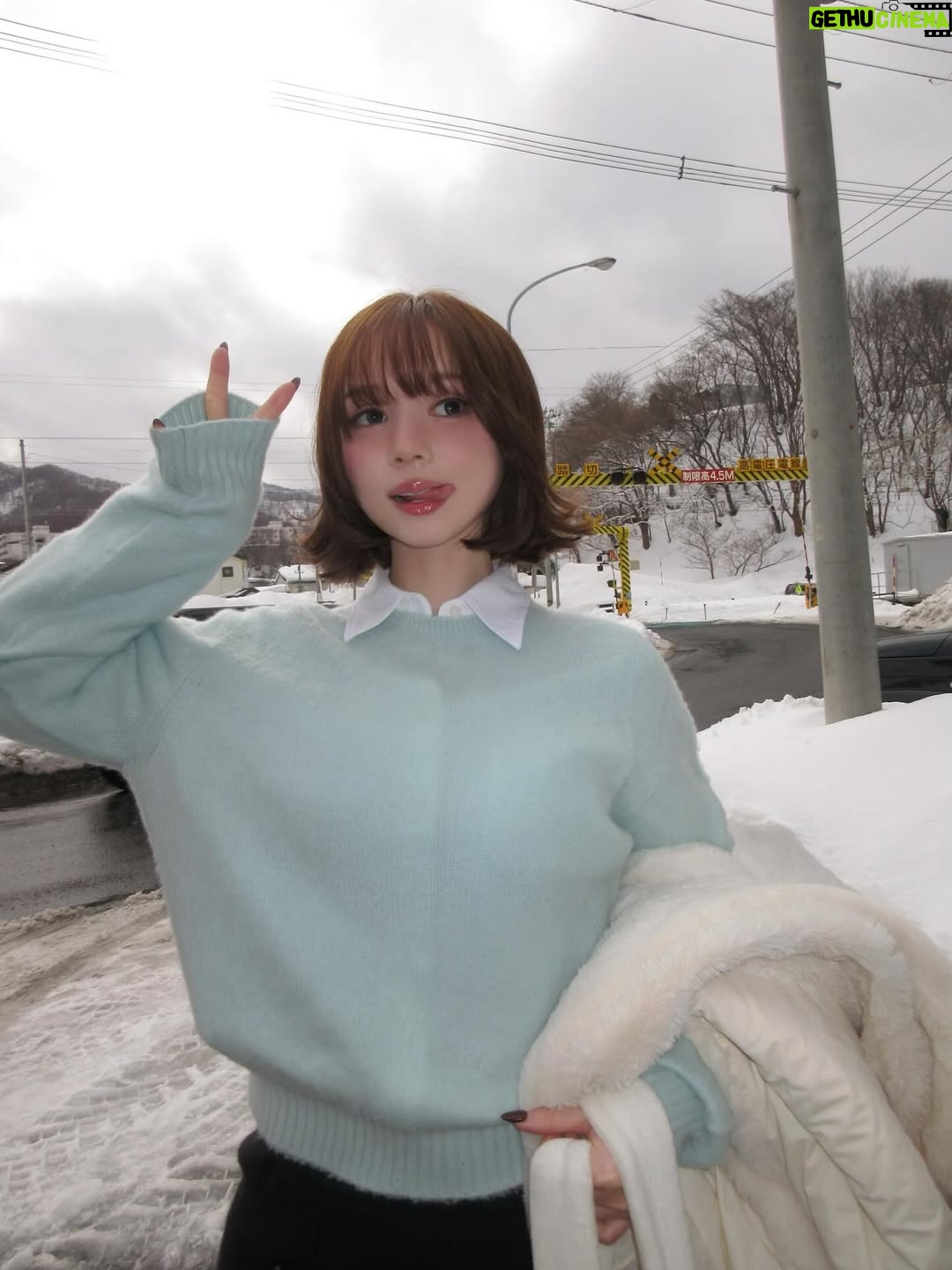Maria Kurotaki - 2.7K Likes - 冬のいろいろ🪾
北海道が大好きです。小樽も大好きです。
改めて、ここに生まれて良かったなと思える場所です☃️

あ〜スキーがしたい　スノボがしたい