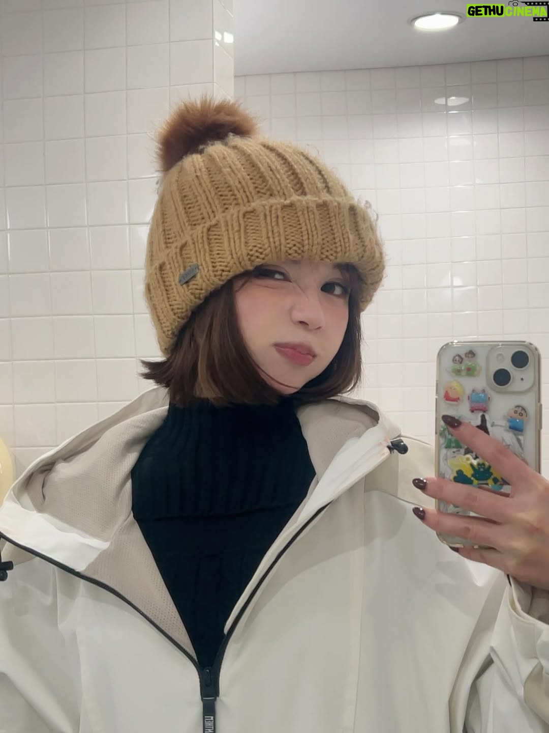 Maria Kurotaki - 5.6K Likes - 1人⛷️ 爆走してました⛷️