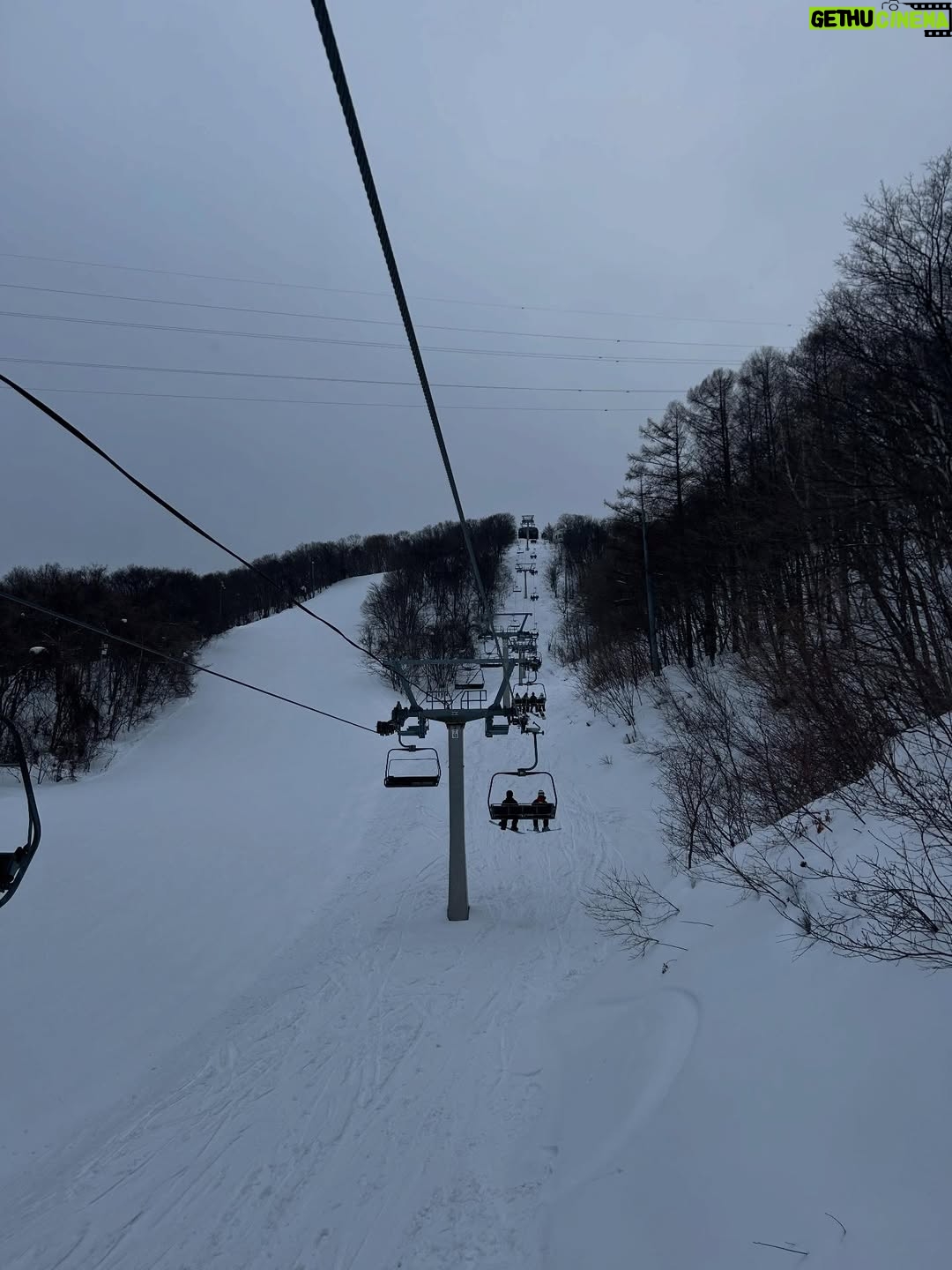 Maria Kurotaki - 5.6K Likes - 1人⛷️ 爆走してました⛷️