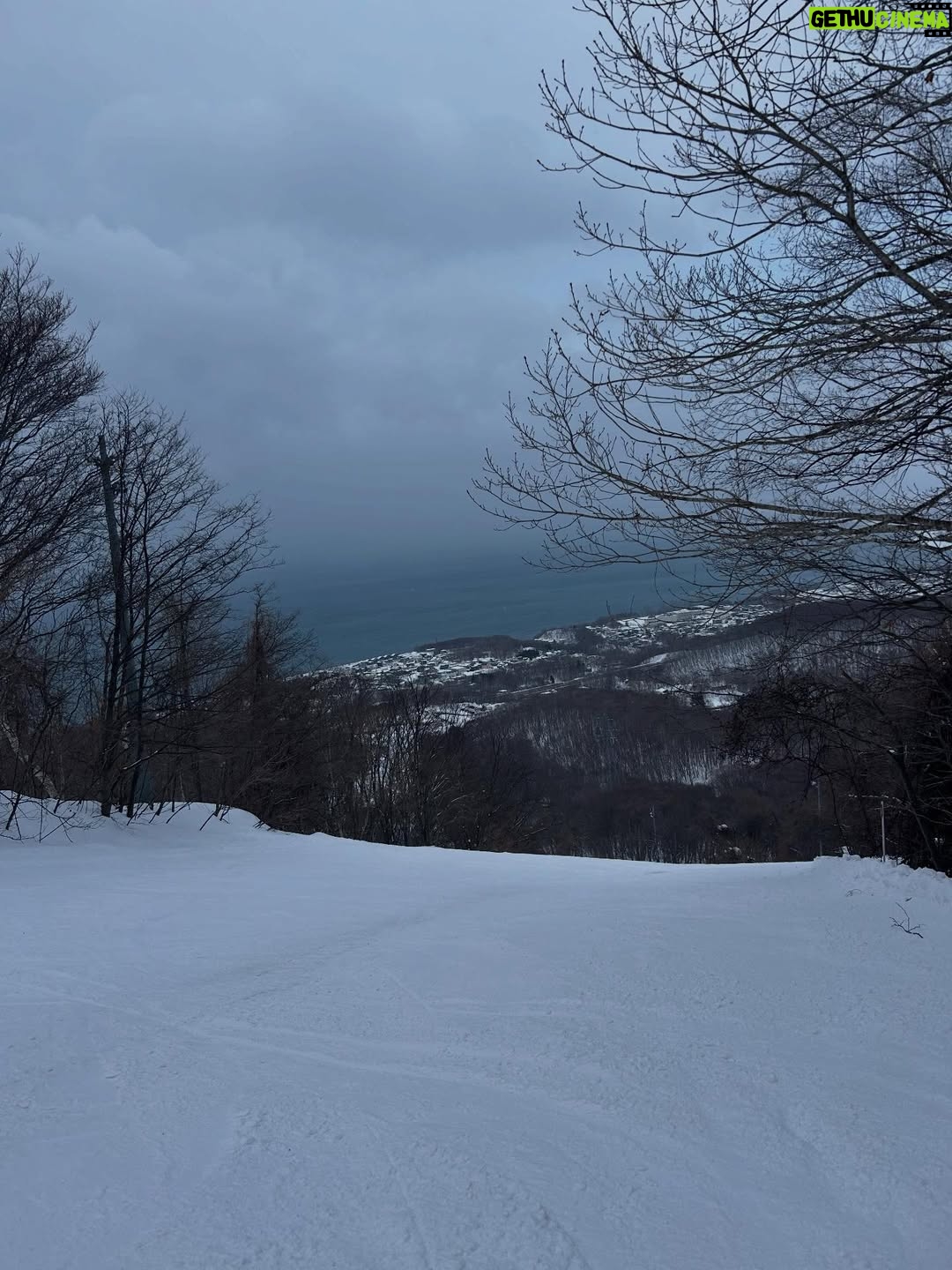 Maria Kurotaki - 5.6K Likes - 1人⛷️ 爆走してました⛷️