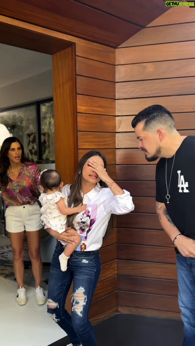 María Pía Copello - 7K Likes - La solución para celebrar nuestro aniversario en Perú😅😂. Le dejamos una sorpresa a @piacopello 😅🫣🥰
¿Creen que la cuidó bien? ❤️