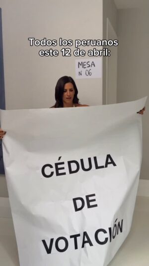 María Pía Copello Instagram - Un poquito grande la cédula de votación 🫢🤣
Ahora, hablemos de lo serio: INFORMÉMONOS por favor 🙏🏻 es absolutamente importante hacerlo porque de eso depende el futuro de nuestro país.