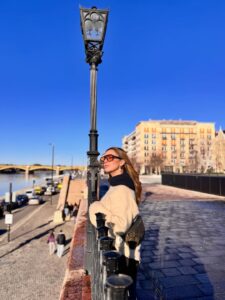 Actress Mariana Torres HD Photos and Wallpapers February 2026