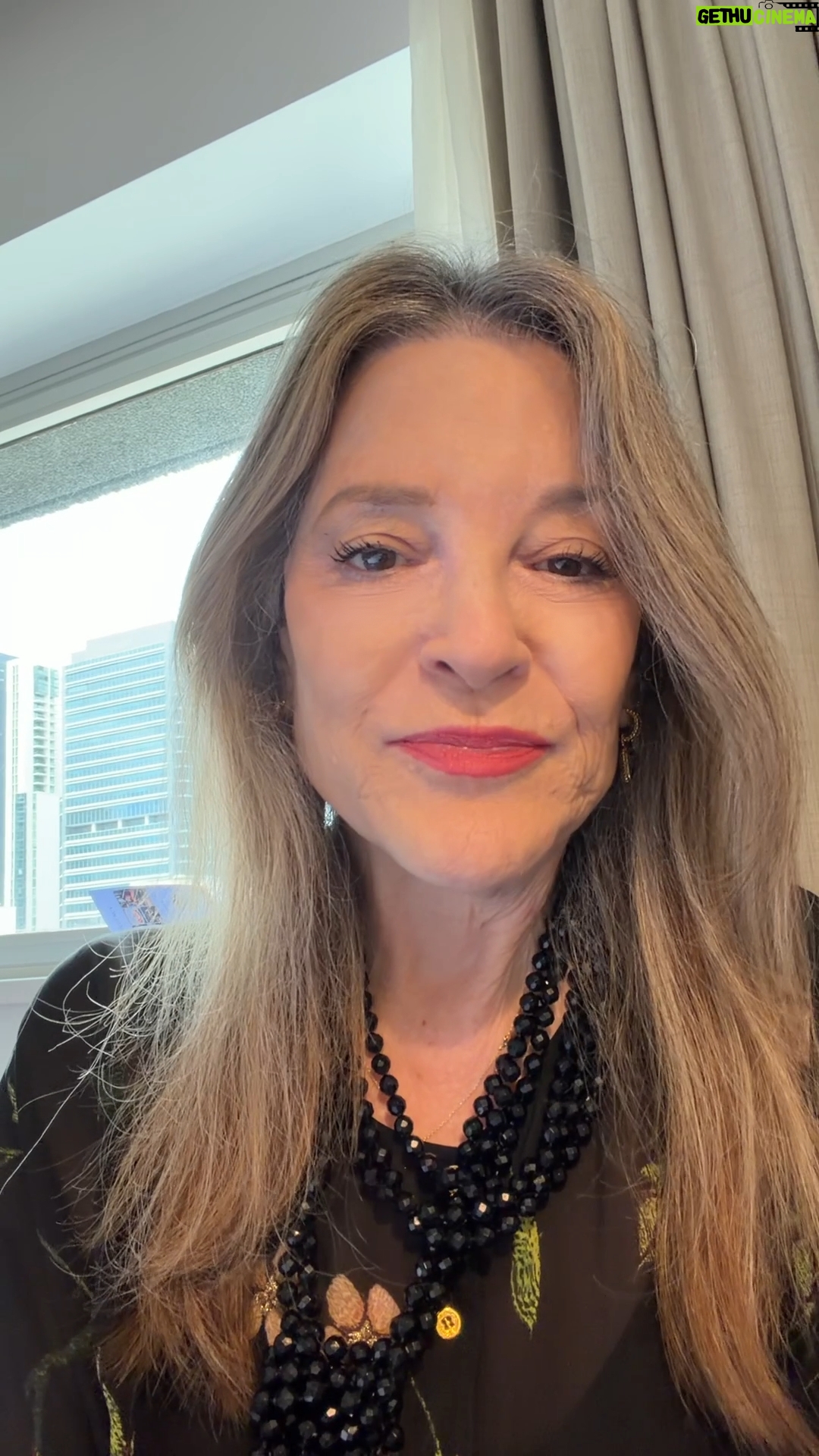 Marianne Williamson - 2.2K Likes - I ❤️ Alysa