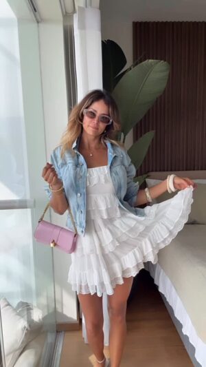 Maricris Rubio Instagram - Con cual te quedarías ? 👀 #grwm #ootd #styling