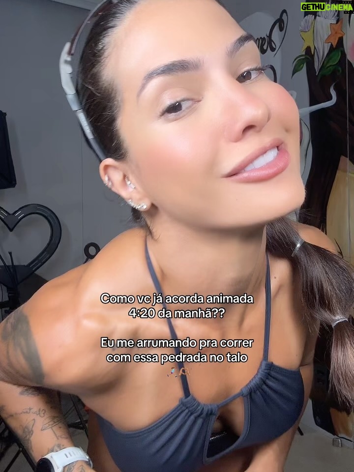 Marina Ferrari - 46.8K Likes - Comecei a semana VIVÍSSIMA E VIVENDO 🫡🫶🏽 BORA
