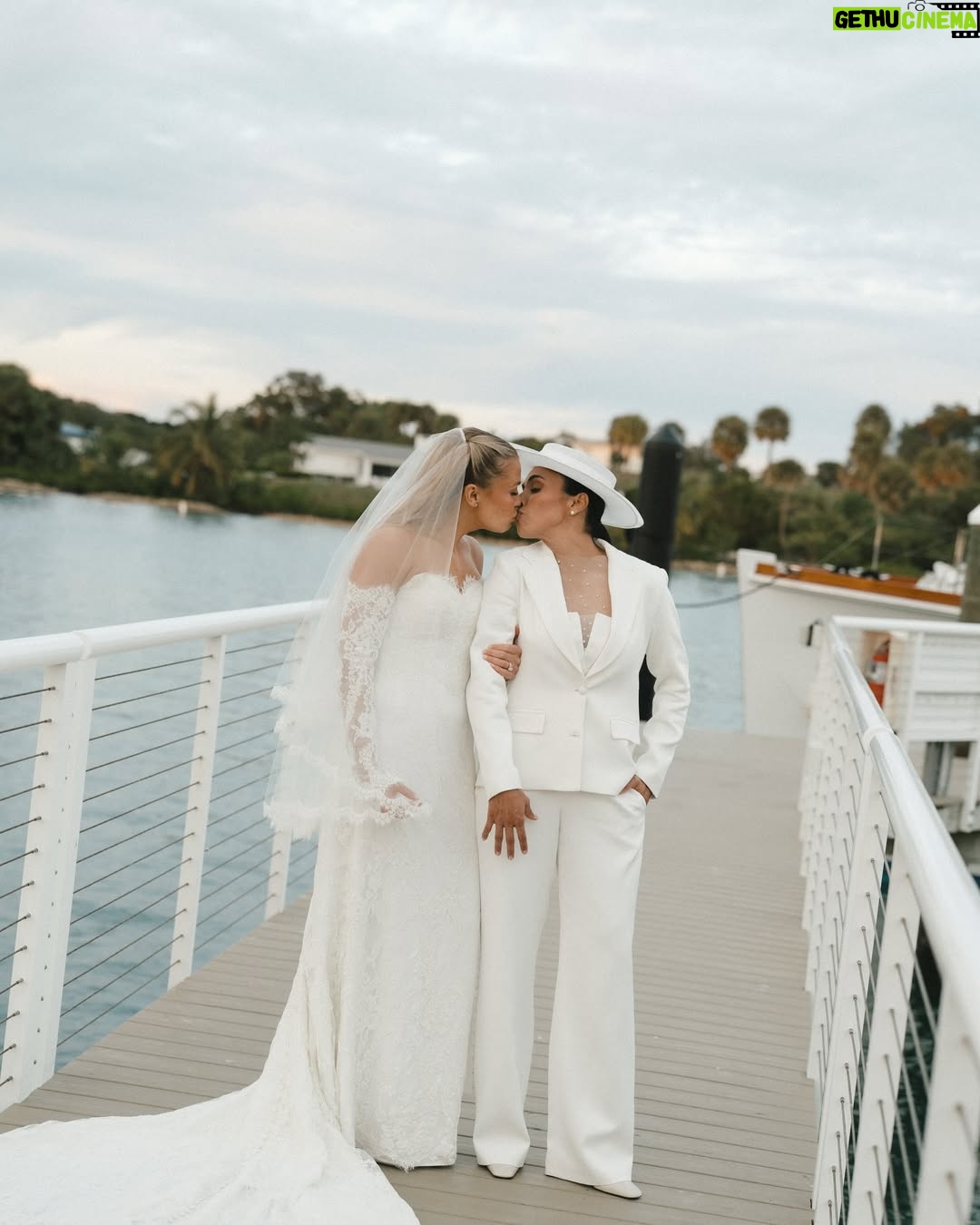 Marta - 163K Likes - Love is Love — the wedding day of @martavsilva10 & @carrie__lawrence surrounded by their favorite people ✨
⁣
Planner: @jcloss_events⁣
Photography: @kirnosphotography⁣
Venue: @pelicanclub_jupiter⁣
Florist: @nelumbo.us⁣
Marta’s Suit: @estudiocarlagaspar⁣
Shoes: @prada ⁣
Hat:@graciellastarling⁣
Carrie’s dress: @angelriverabride⁣
Video: @h2weddingfilms⁣
Hair & Make-up: @bronzeglowbeauty⁣
Rentals: @bossaeventrentals @allurepartyrentals⁣
Catering: @pelicanclub_jupiter⁣
Cake: @sweet_tiers_ ⁣
DJ: @djfabioneto⁣
Band: @electro-samba⁣
Photobooth: @thegalaphotobooth ⁣
Transportation: @mollystrolleyswpb